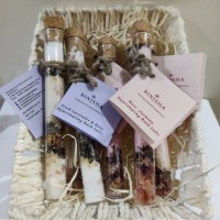 Lavender & Rose Rejuvenating Bath Salts