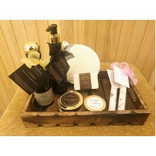 Binisha Gift Hamper - WT01